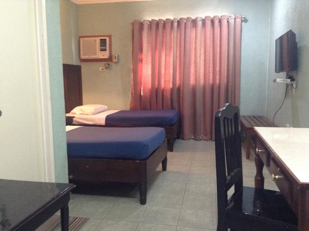 Miami Inn Cagayan de Oro Buitenkant foto