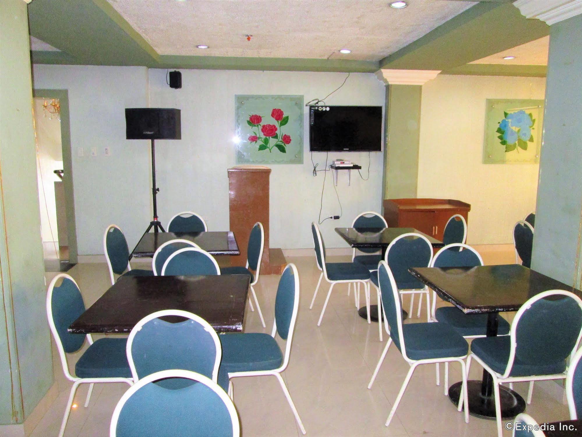 Miami Inn Cagayan de Oro Buitenkant foto